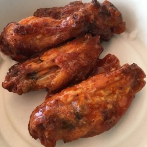 Gluten-free chicken wings from Fresh Brothers